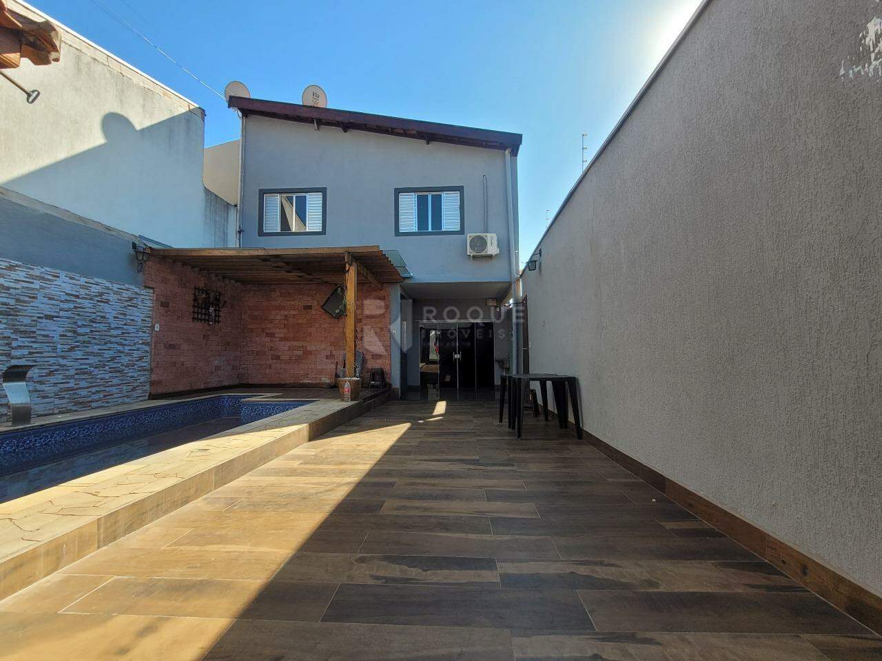 Casa Residencial para aluguel no bairro Parque Residencial Santa Eulália: Garagem