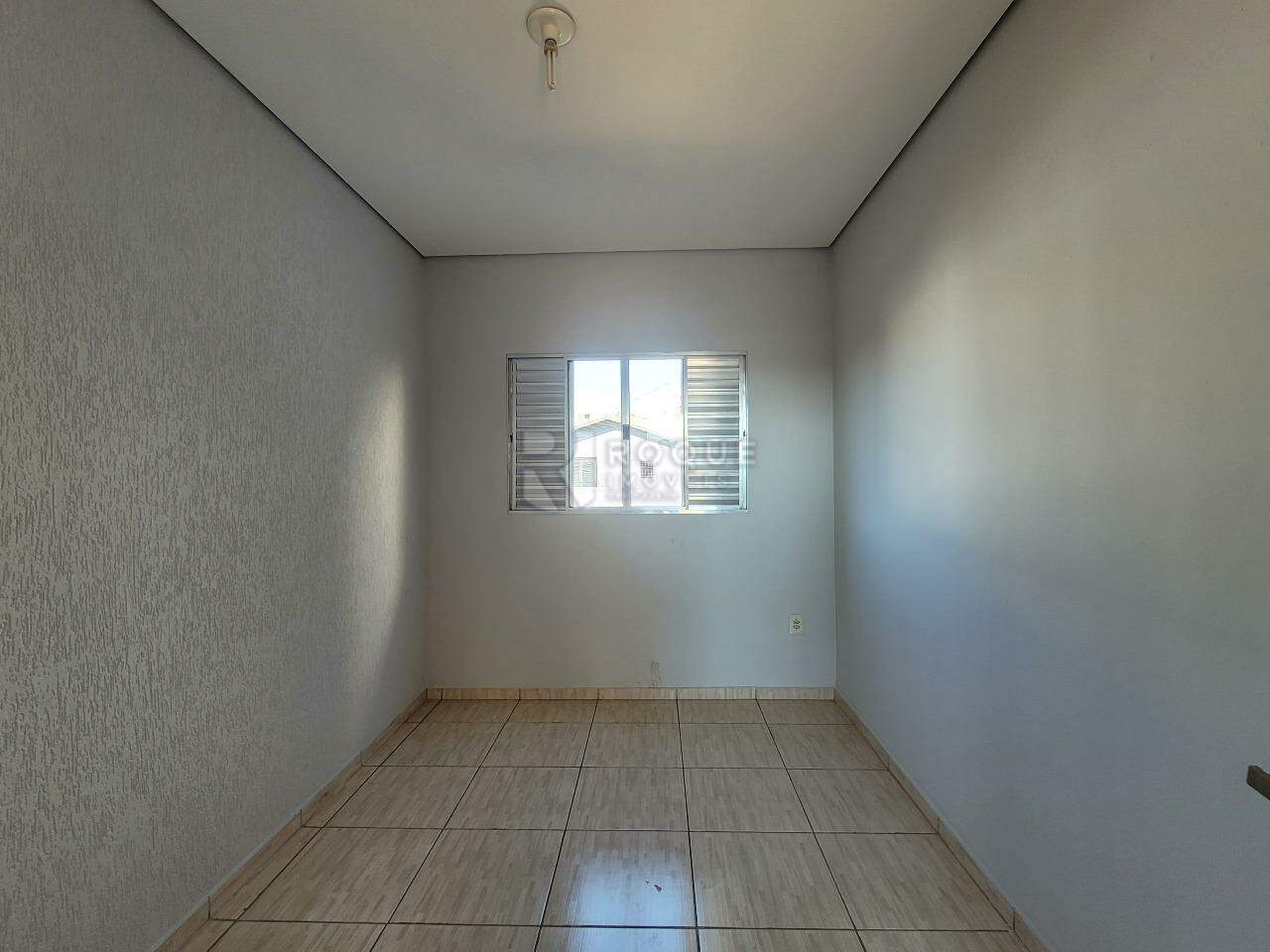 Casa Residencial para aluguel no bairro Parque Residencial Santa Eulália: Dormitorio 01