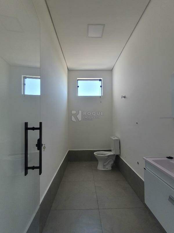 Barracão/Galpão para aluguel no bairro Centro Industrial de Limeira CIL: WC 1 superior