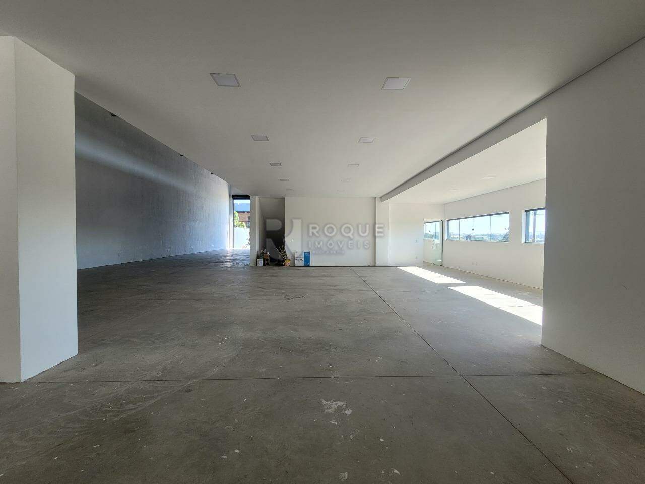 Barracão/Galpão para aluguel no bairro Centro Industrial de Limeira CIL: Salão