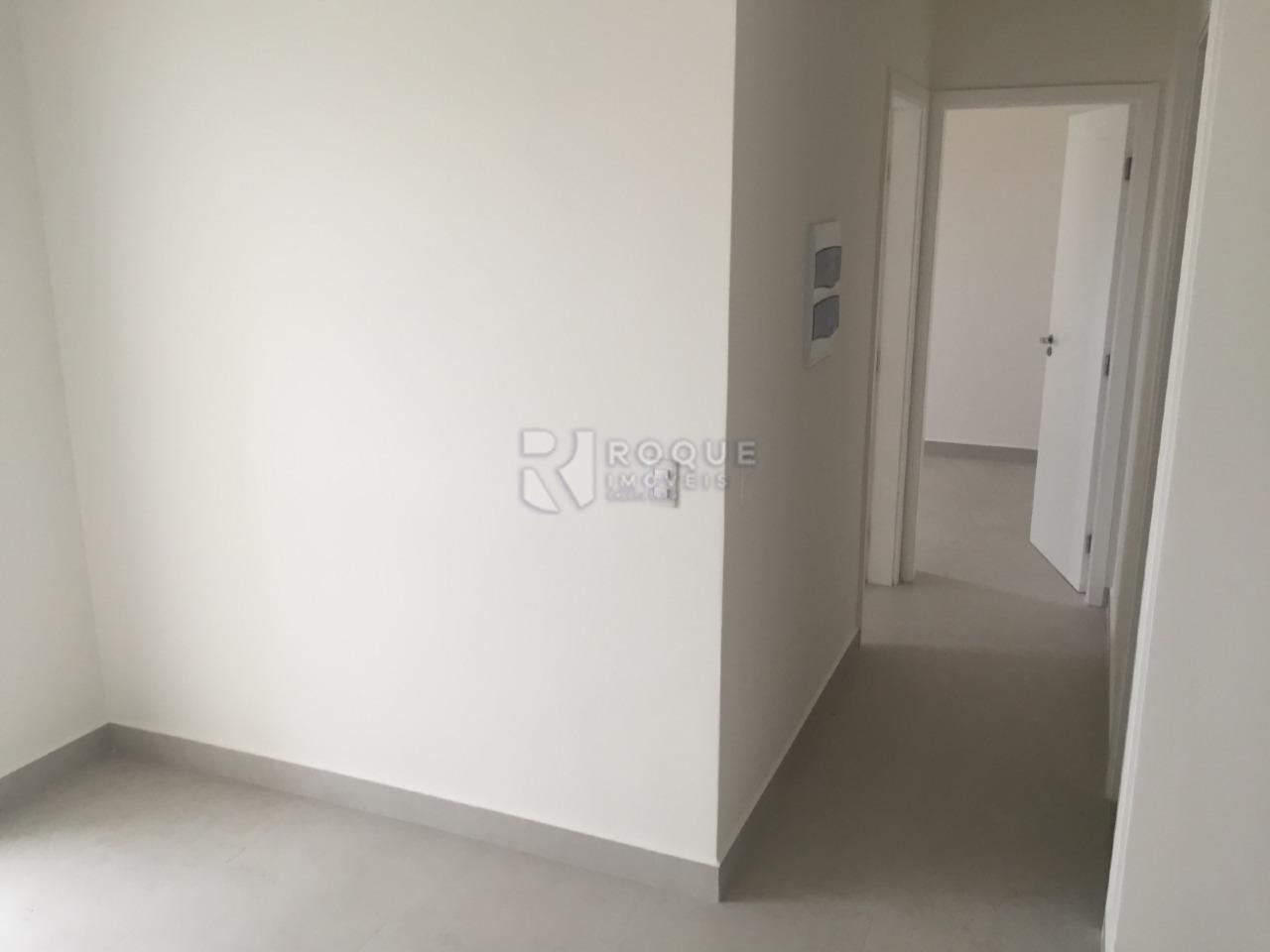 Apartamento à venda no bairro Chácaras Antonieta: 