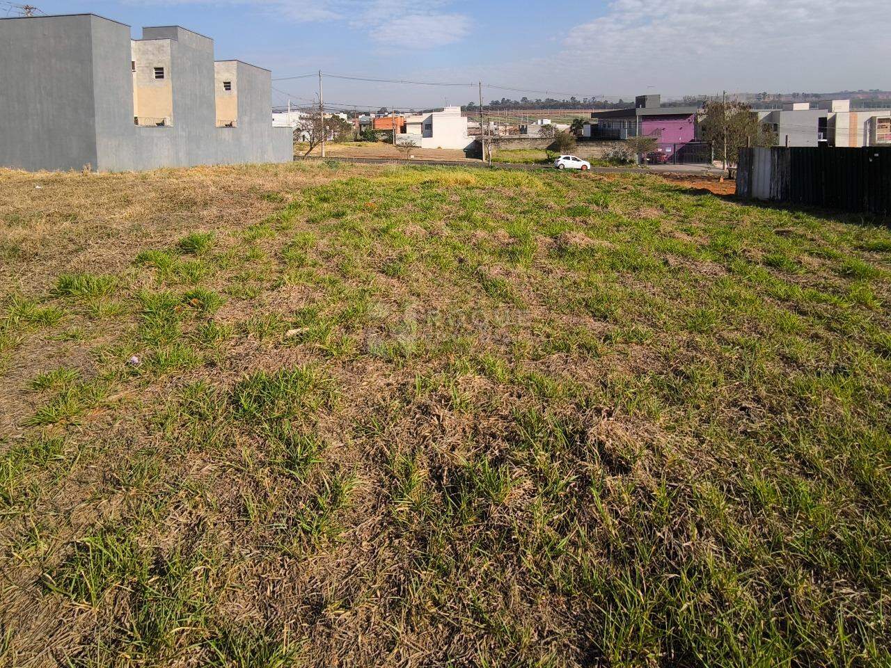 Terreno à venda no bairro Jardim Cidade Universitária I: 