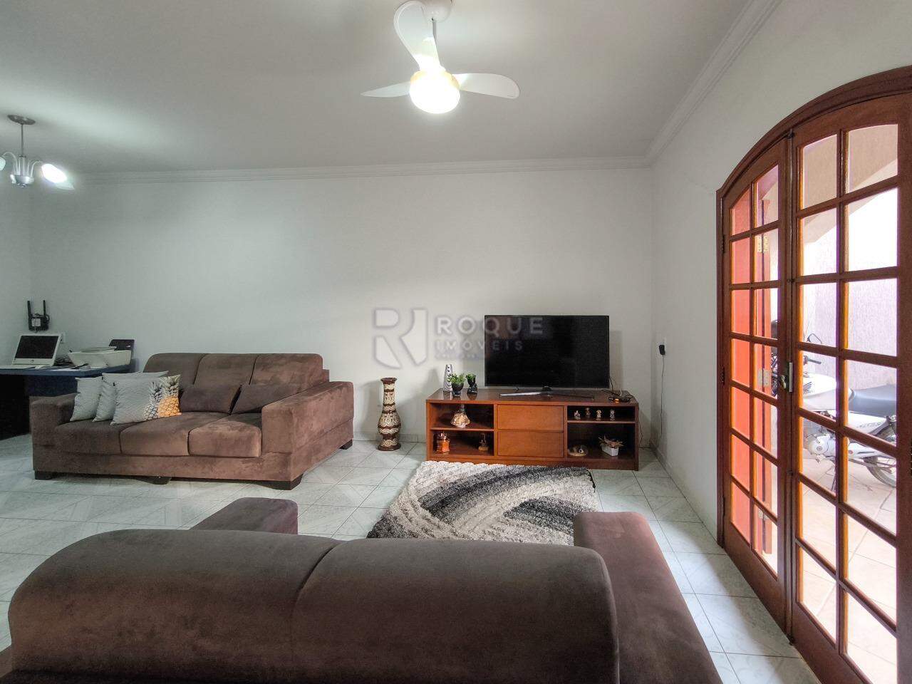 Casa Residencial à venda no bairro Jardim Nova Europa: SALA DE ESTAR