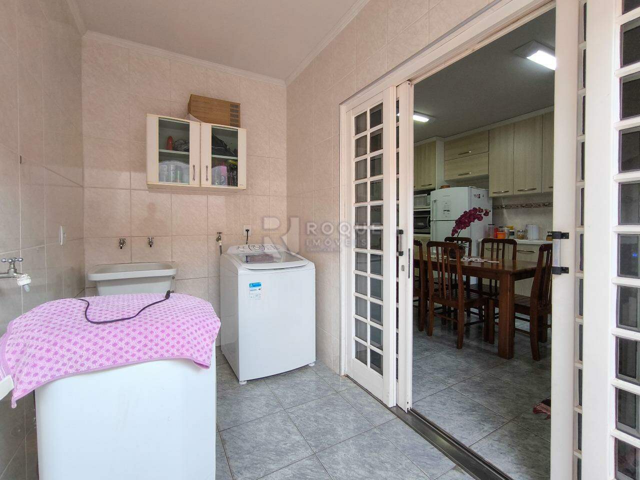 Casa Residencial à venda no bairro Jardim Nova Europa: LAVANDERIA