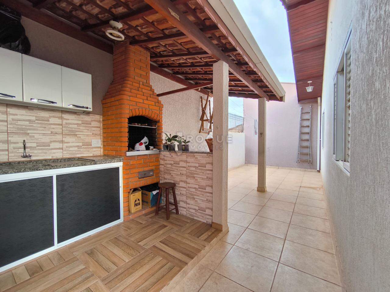 Casa Residencial à venda no bairro Jardim Nova Europa: CHURRASQUEIRA