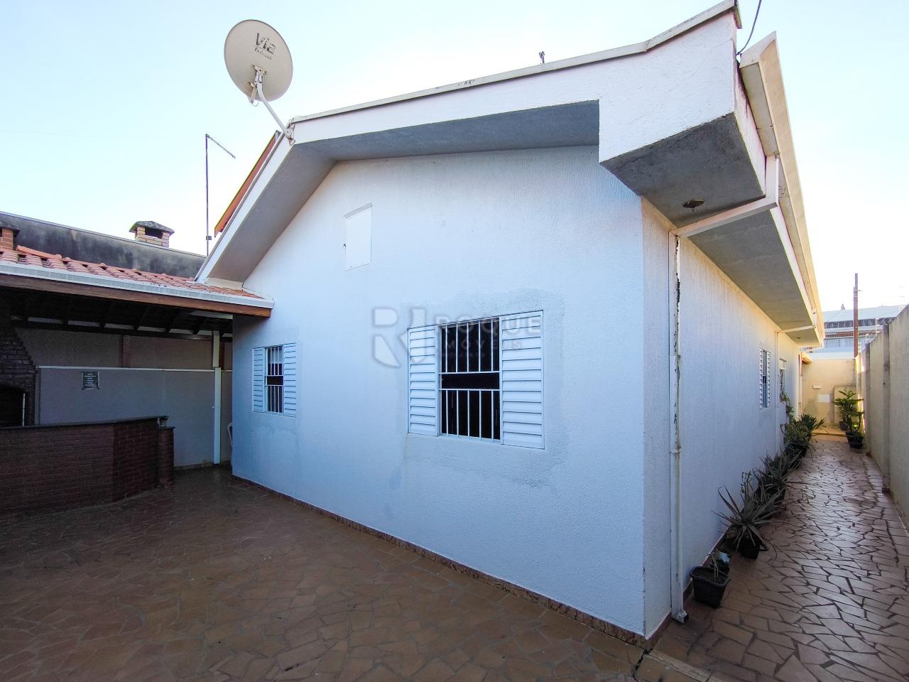 Casa Residencial à venda no bairro Jardim Caieira: FUNDOS