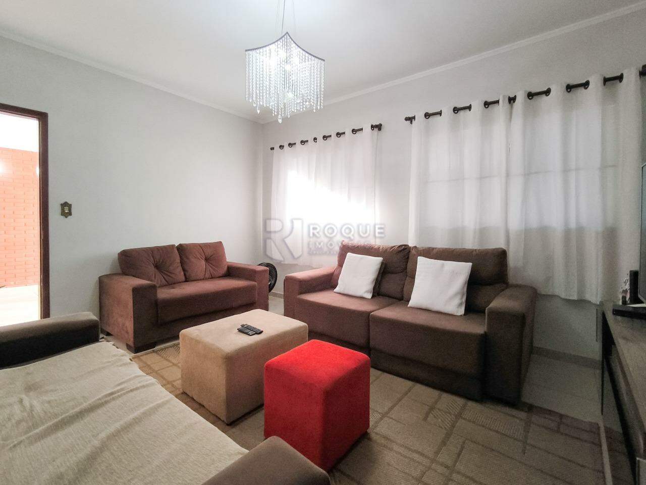 Casa Residencial à venda no bairro Jardim Caieira: SALA DE ESTAR