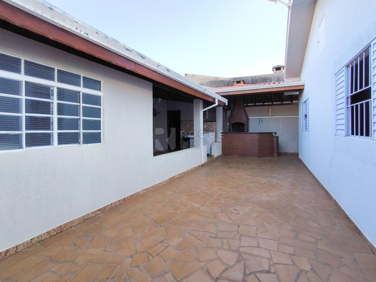 Casa Residencial à venda no bairro Jardim Caieira: QUINTAL