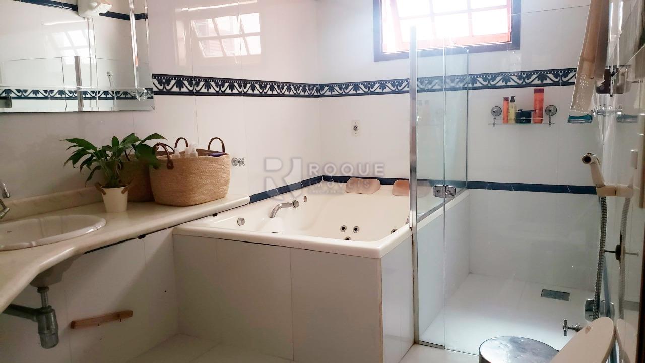 Casa Residencial à venda no bairro Jardim Residencial Village: 