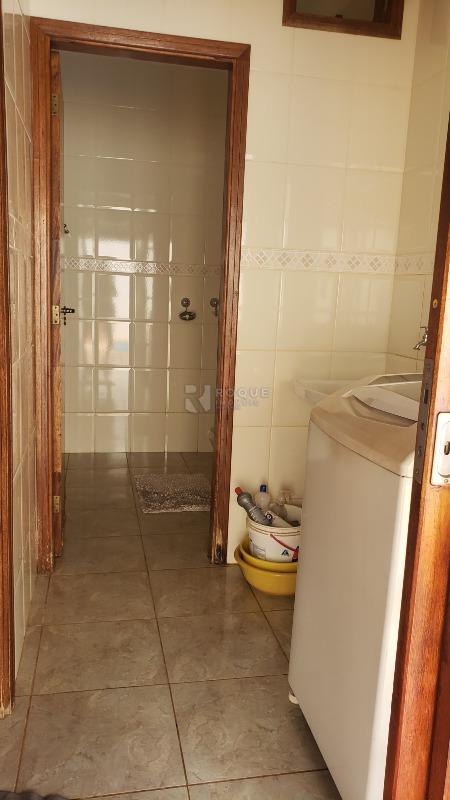 Casa Residencial à venda no bairro Jardim Residencial Village: 