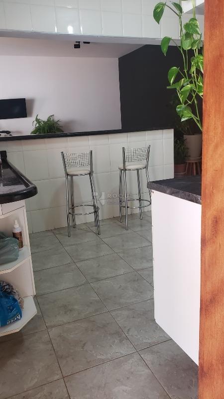 Casa Residencial à venda no bairro Jardim Residencial Village: 