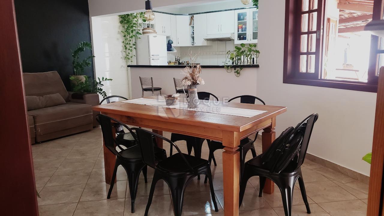 Casa Residencial à venda no bairro Jardim Residencial Village: 