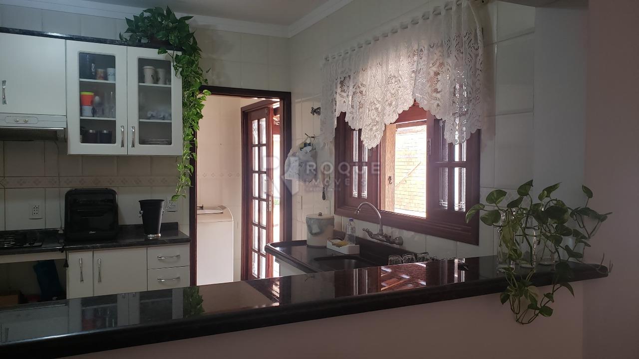 Casa Residencial à venda no bairro Jardim Residencial Village: 