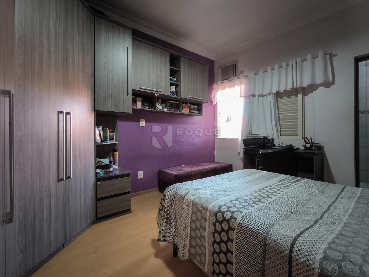 Casa Residencial à venda no bairro Jardim Bandeirantes: SUÍTE 1