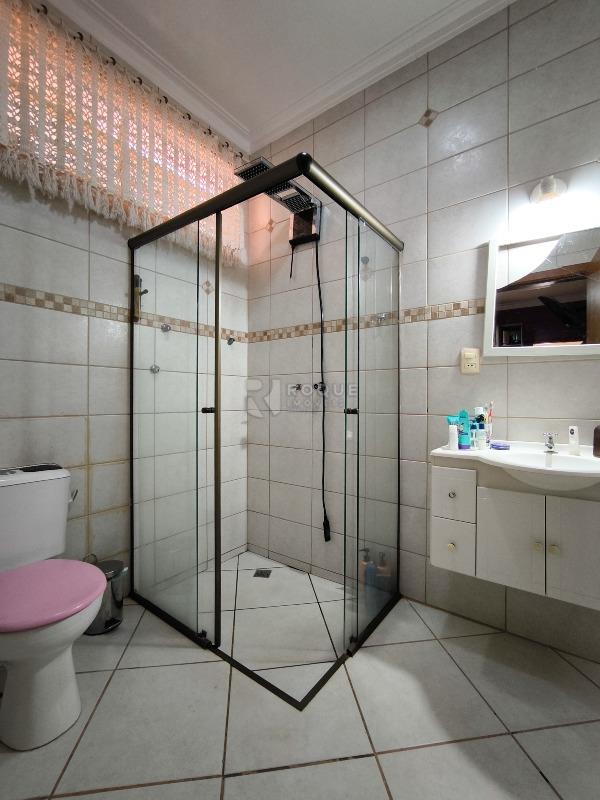 Casa Residencial à venda no bairro Jardim Bandeirantes: WC SUÍTE 1