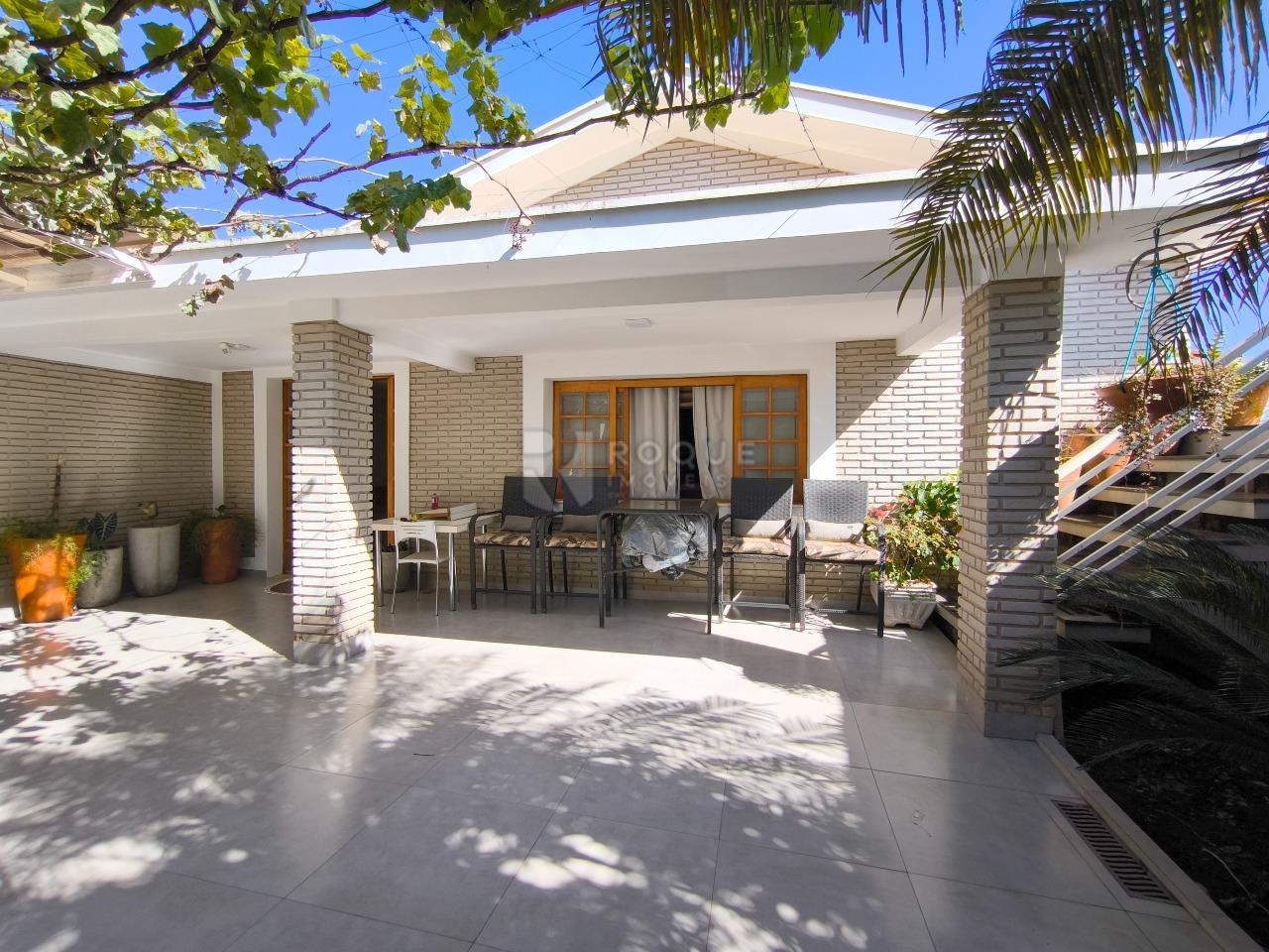 Casa Residencial à venda no bairro Jardim Bandeirantes: FRENTE