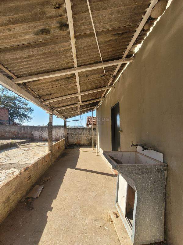 Casa Residencial para aluguel no bairro Jardim Planalto: Lavanderia