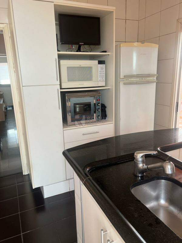 Casa Residencial à venda no bairro Vila Rosana: