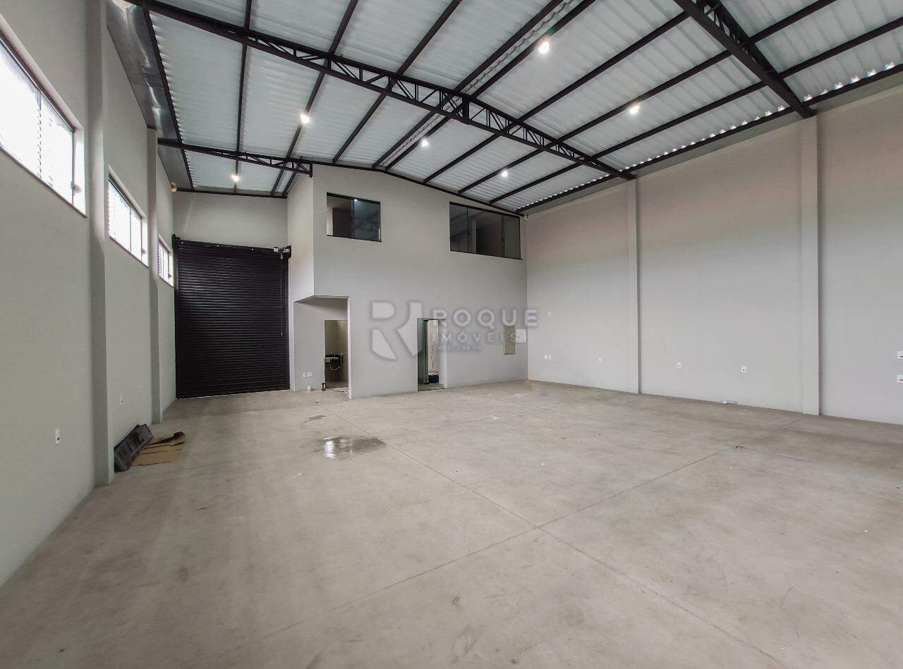 Barracão/Galpão para aluguel no bairro Jardim Residencial e Comercial Alto dos Laranjais: Salão