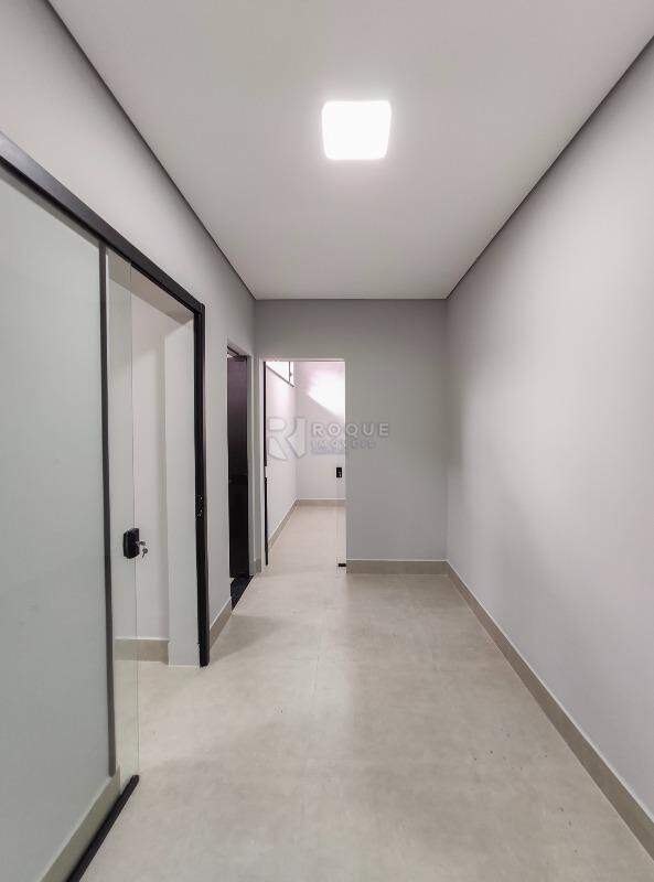 Barracão/Galpão para aluguel no bairro Jardim Residencial e Comercial Alto dos Laranjais: Hall segundo andar 