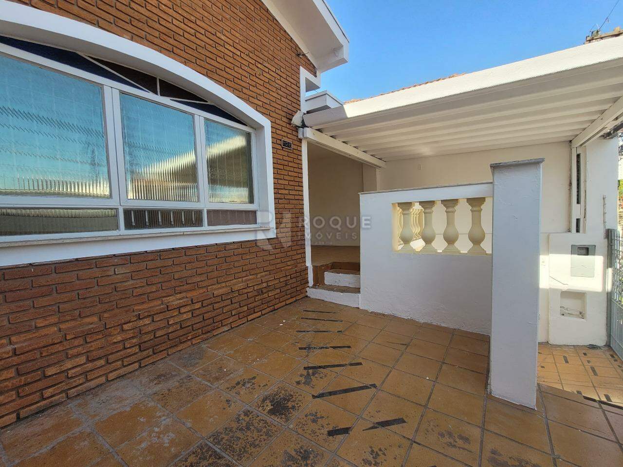 Casa Residencial para aluguel no bairro Centro: Frente 
