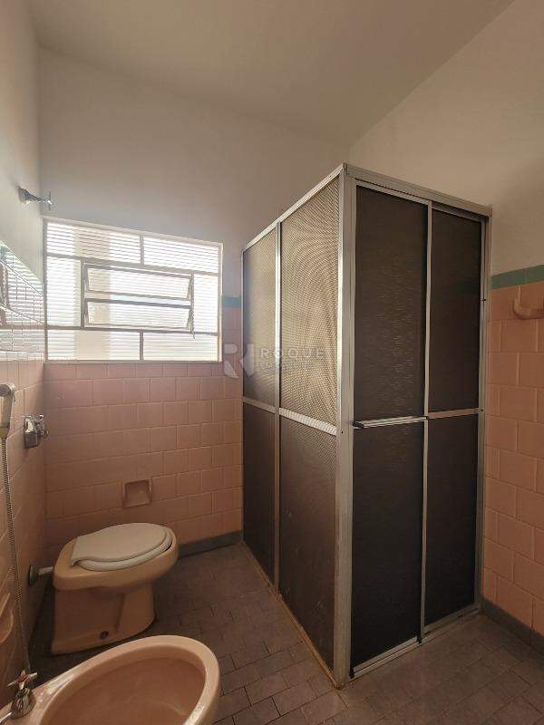 Casa Residencial para aluguel no bairro Centro: Wc Social