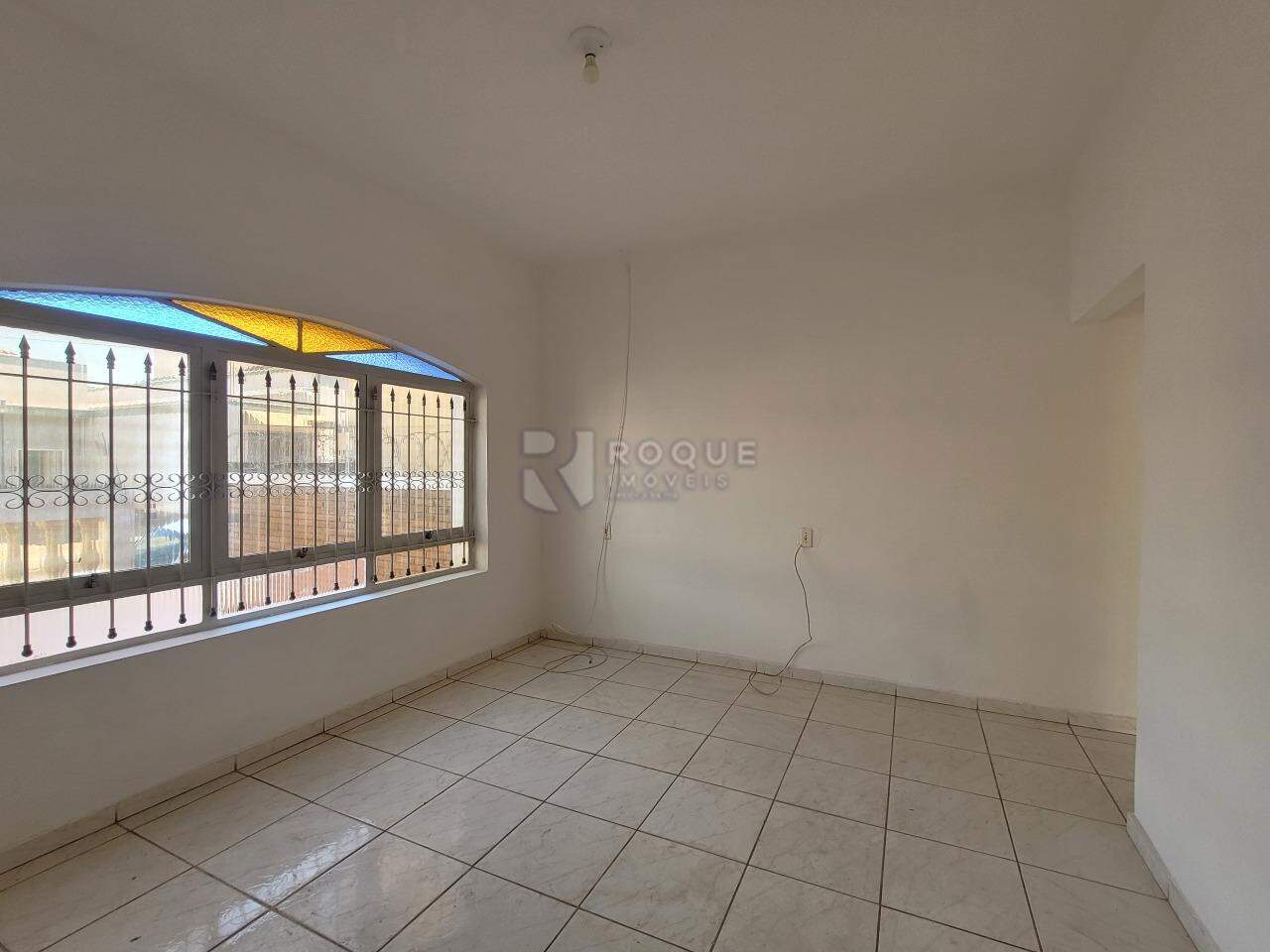 Casa Residencial para aluguel no bairro Centro: Sala