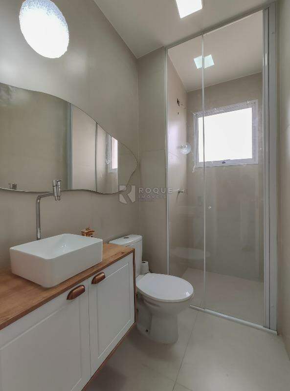 Apartamento para aluguel no bairro Jardim Residencial Roseira: WC social