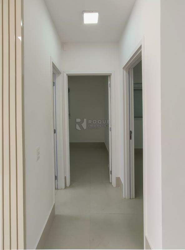 Apartamento para aluguel no bairro Jardim Residencial Roseira: Hall