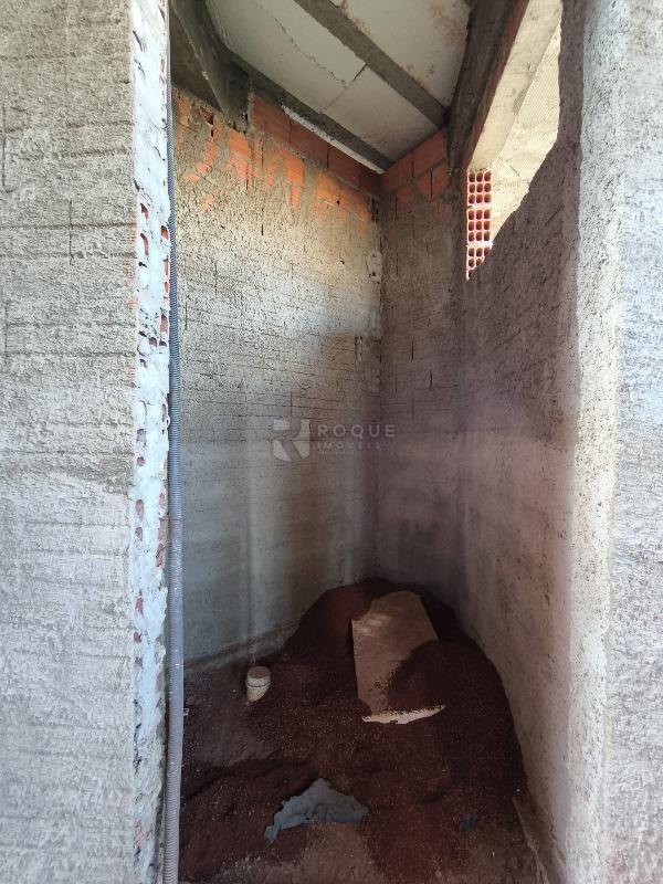 Casa em condomínio à venda no bairro Terras de São Bento II: LAVABO