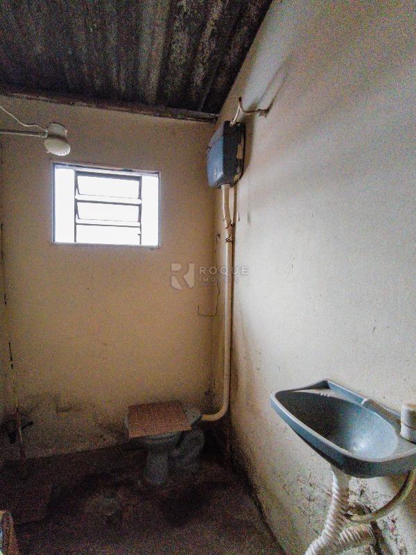 Terreno à venda no bairro Jardim Parque Novo Mundo: BANHEIRO SOCIAL