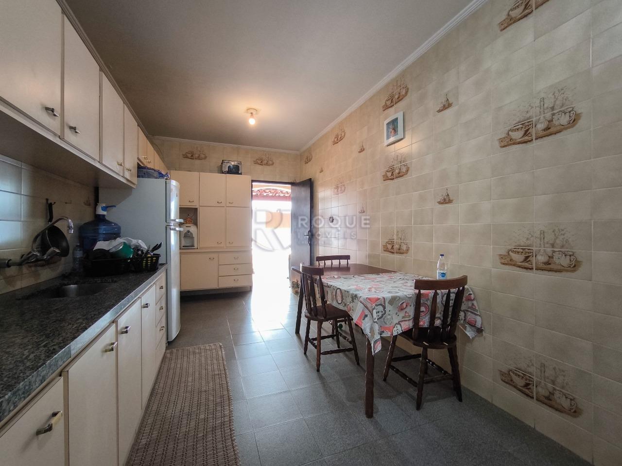 Casa Residencial à venda no bairro Vila Santa Lina: COZINHA