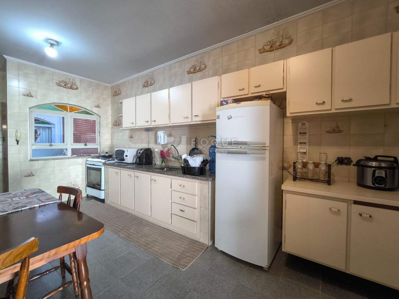 Casa Residencial à venda no bairro Vila Santa Lina: COZINHA