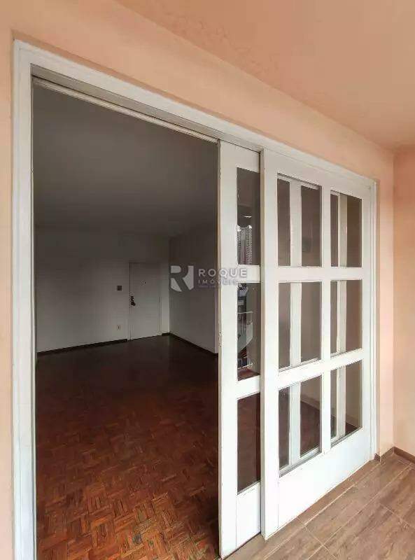 Apartamento à venda no bairro Centro: 