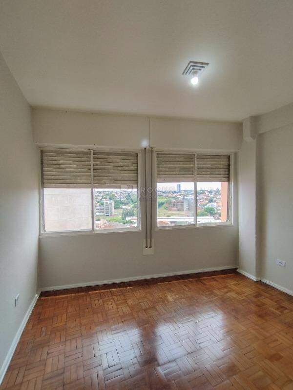 Apartamento à venda no bairro Centro: Dormitório 1