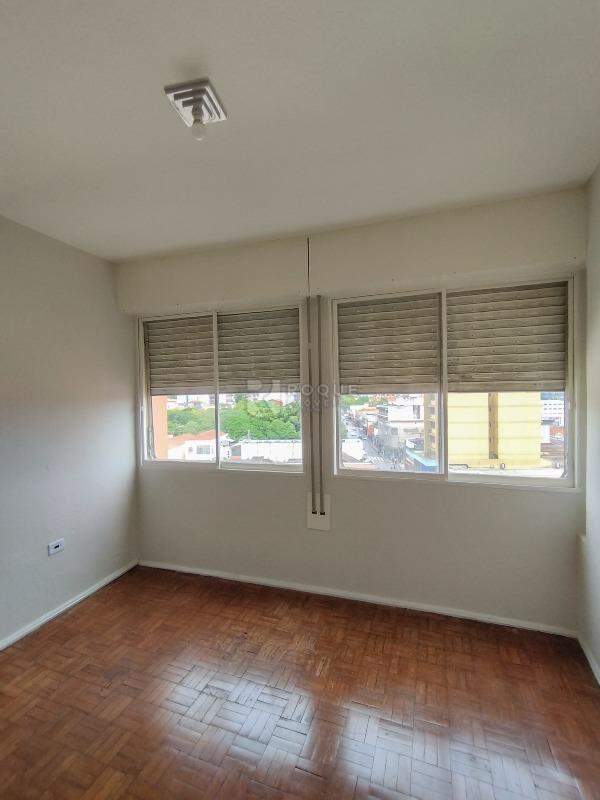 Apartamento à venda no bairro Centro: Dormitório 3