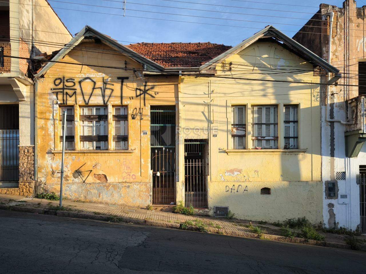 Terreno à venda no bairro Centro: 