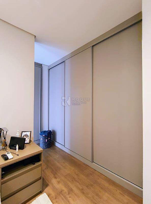Casa em condomínio para aluguel no bairro Residenciais Fazenda Itapema: Closet