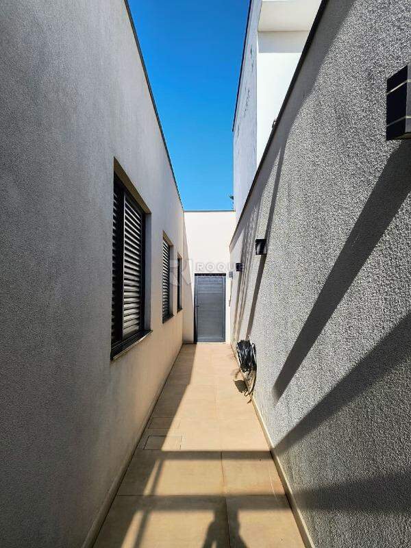 Casa em condomínio para aluguel no bairro Residenciais Fazenda Itapema: