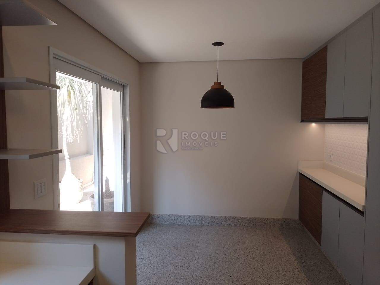 Casa em condomínio à venda no bairro Jardim Residencial Monsenhor Rossi: Copa