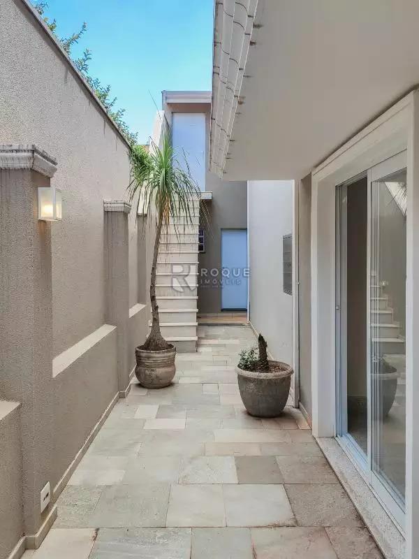 Casa em condomínio à venda no bairro Jardim Residencial Monsenhor Rossi: QUINTAL