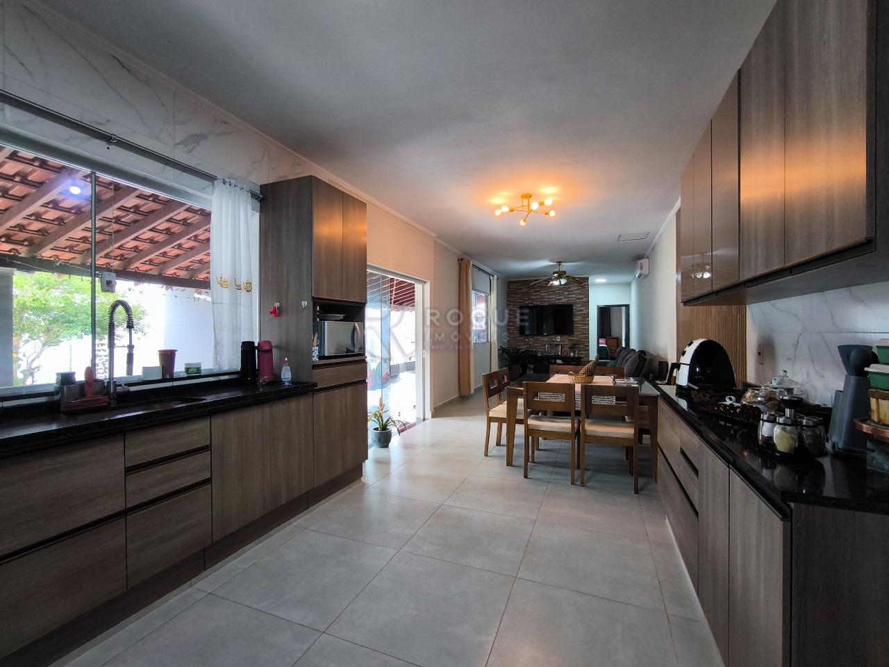 Chácara à venda no bairro Bairro dos Pires de Baixo: COZINHA