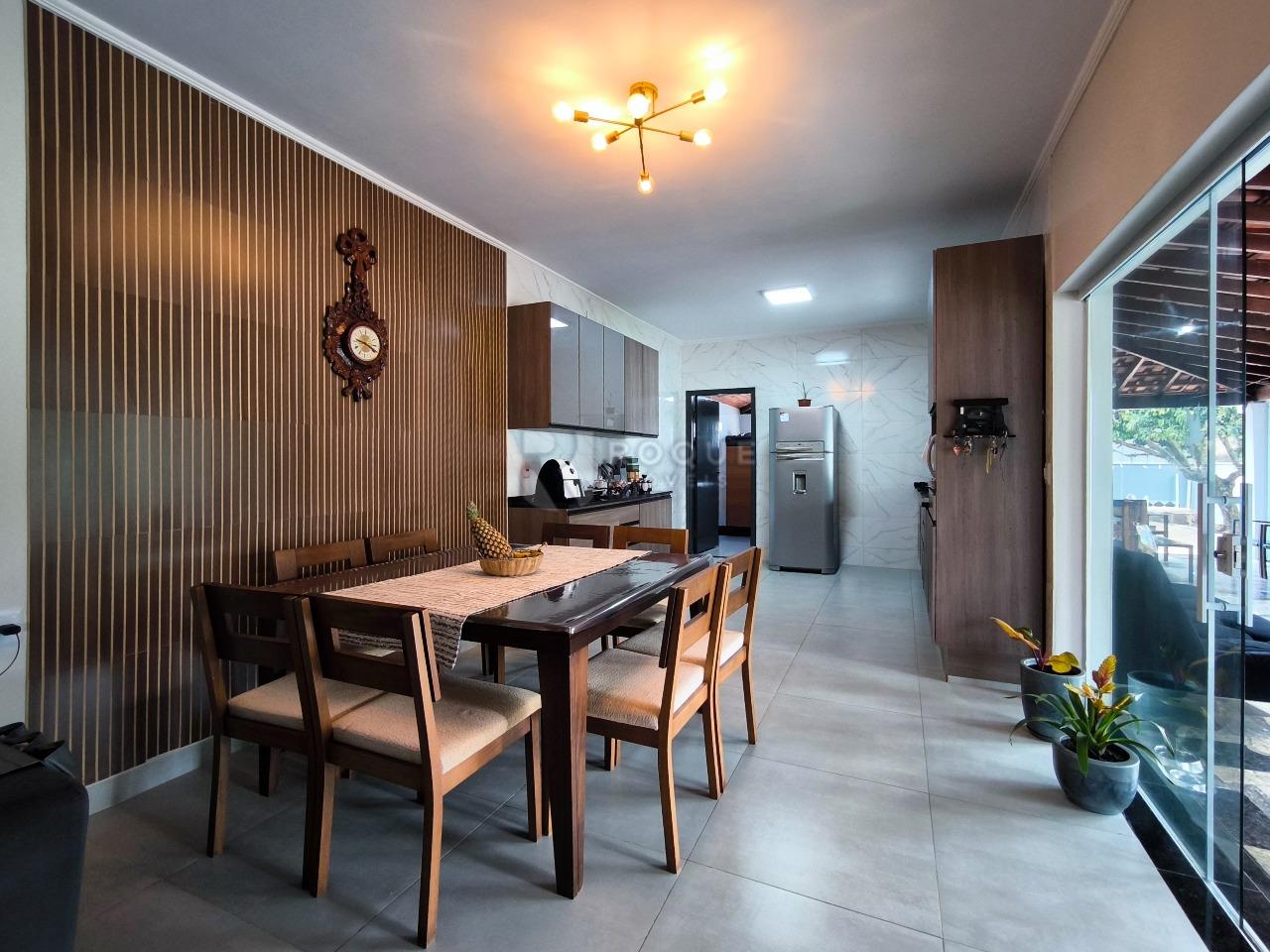 Chácara à venda no bairro Bairro dos Pires de Baixo: SALA DE JANTAR