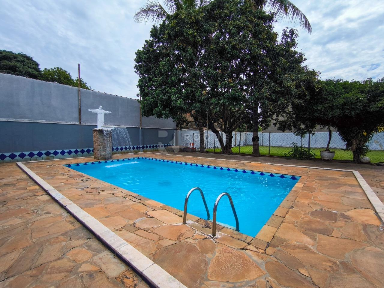 Chácara à venda no bairro Bairro dos Pires de Baixo: PISCINA