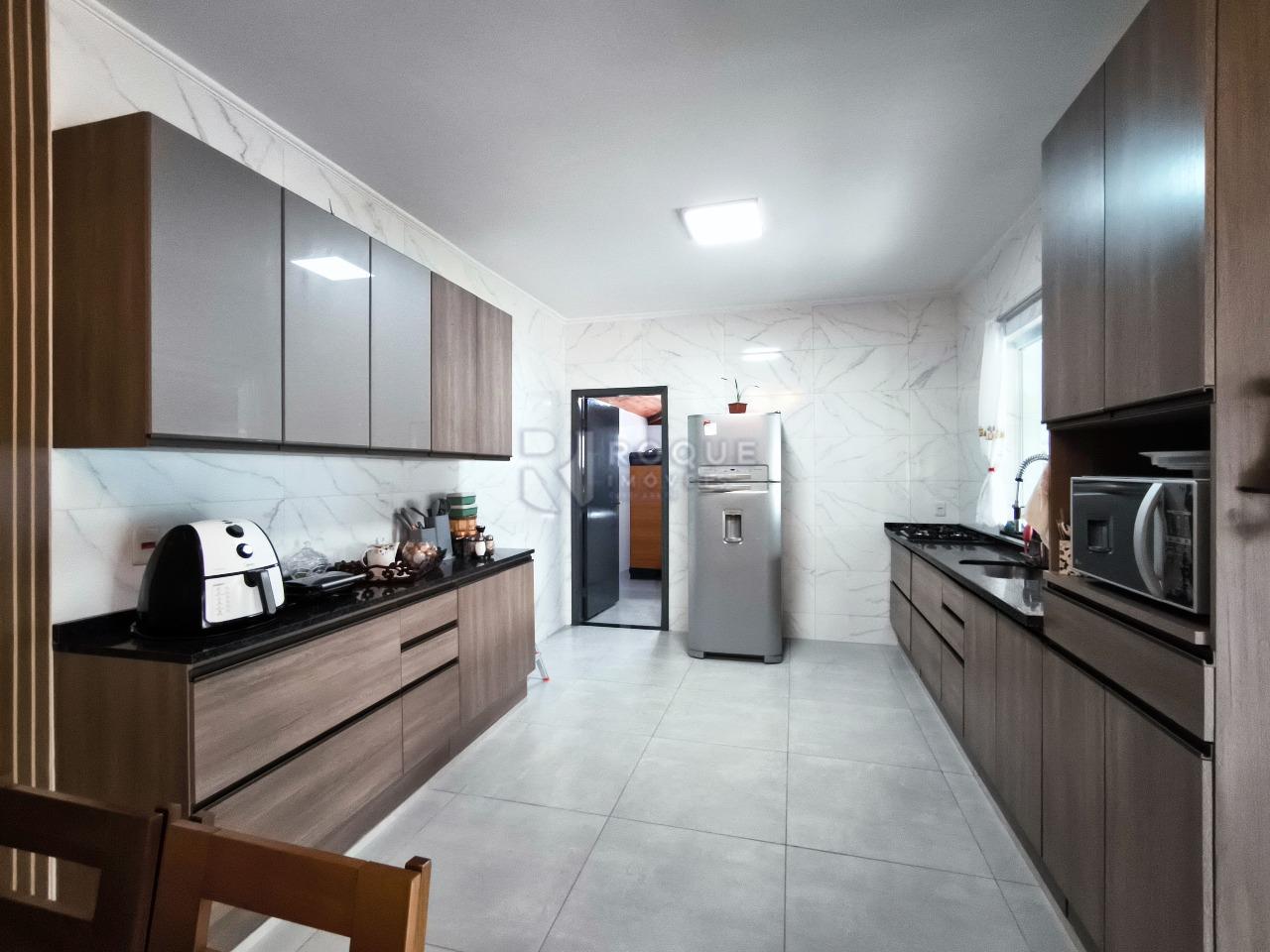 Chácara à venda no bairro Bairro dos Pires de Baixo: COZINHA