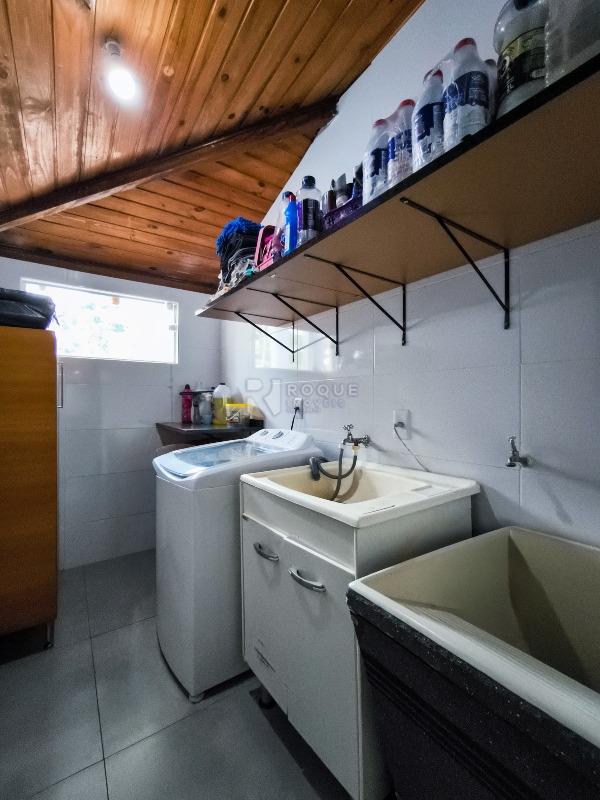 Chácara à venda no bairro Bairro dos Pires de Baixo: LAVANDERIA