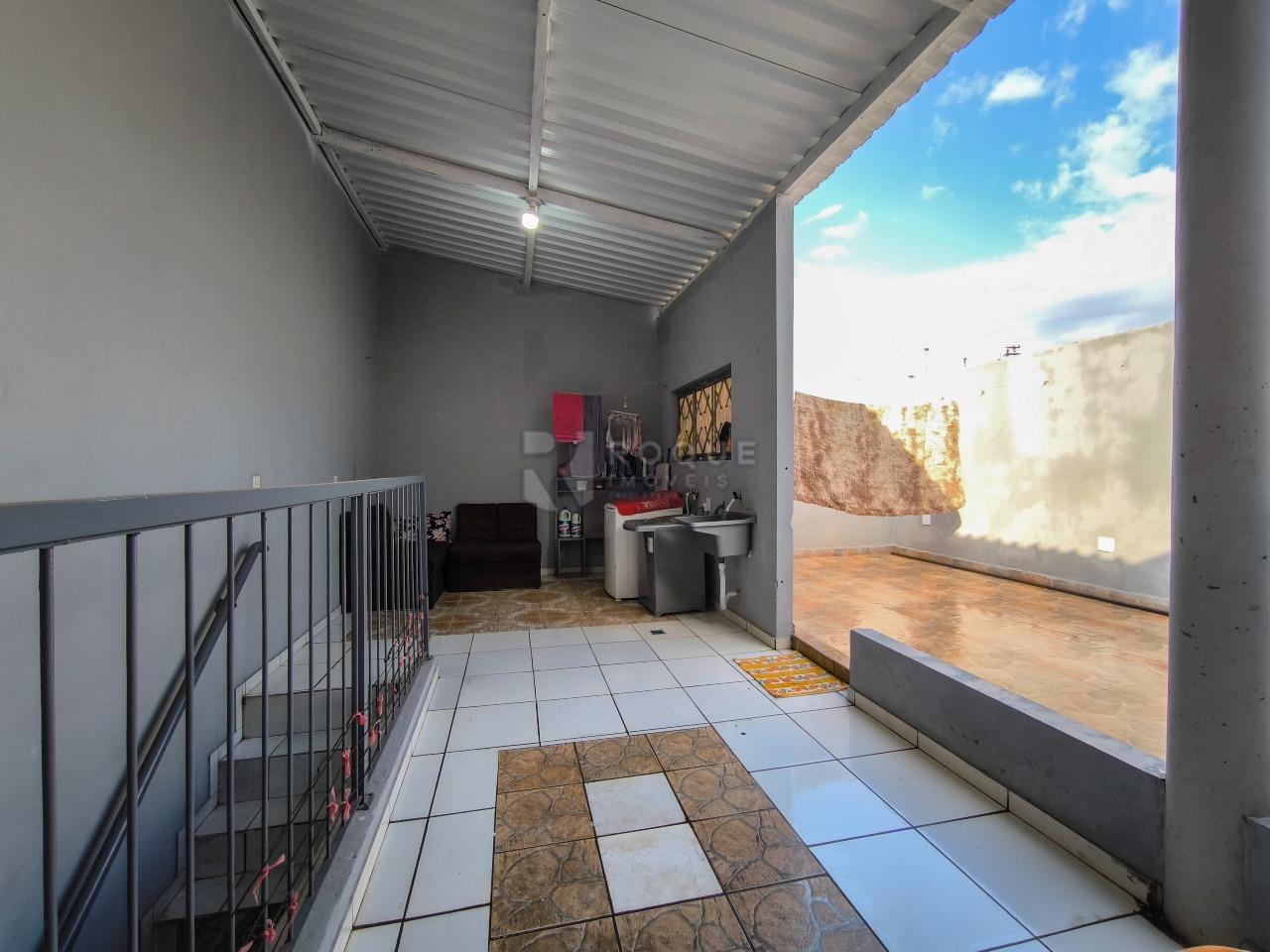 Casa Residencial à venda no bairro Parque Residencial Santa Eulália: ÁREA DE SERVIÇO