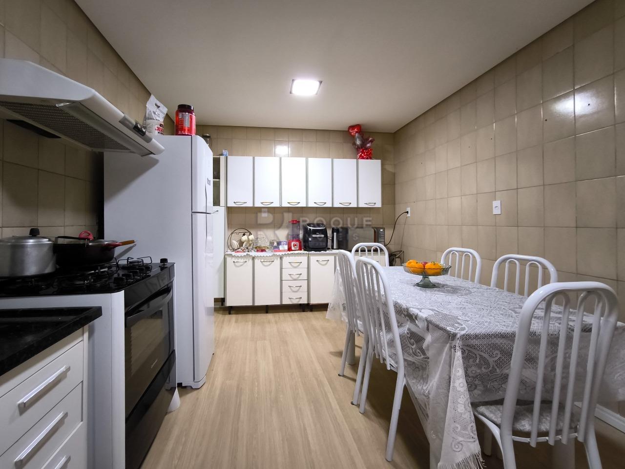 Casa Residencial à venda no bairro Parque Residencial Santa Eulália: COZINHA