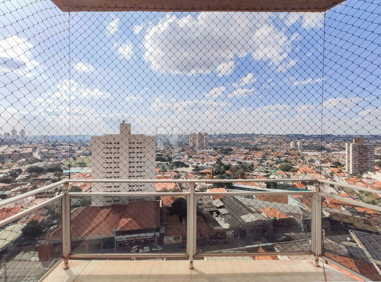 Apartamento para aluguel no bairro Centro: Sacada