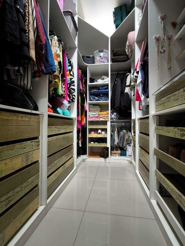 Chácara à venda no bairro Pires de Cima: CLOSET